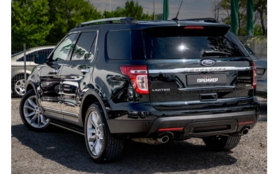 ford-explorer - 5