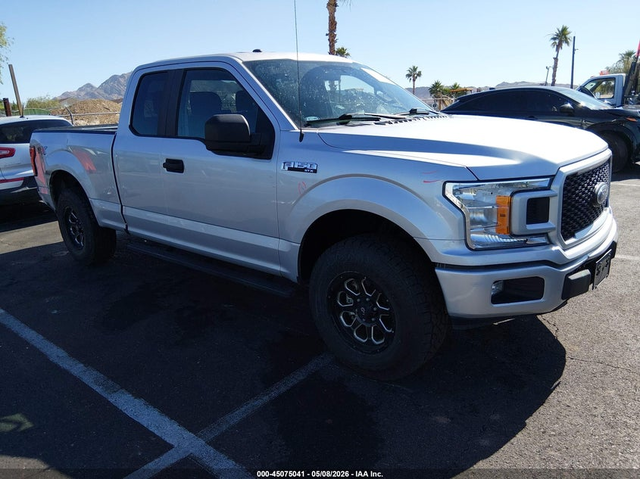 Ford F-150 2.7L V-6 DI, DOHC, VVT, TURBO, 325HP 4X2 Drive - автомобили, коли, обяви за нови и употребявани 0