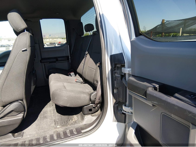 Ford F-150 2.7L V-6 DI, DOHC, VVT, TURBO, 325HP 4X2 Drive - автомобили, коли, обяви за нови и употребявани 7