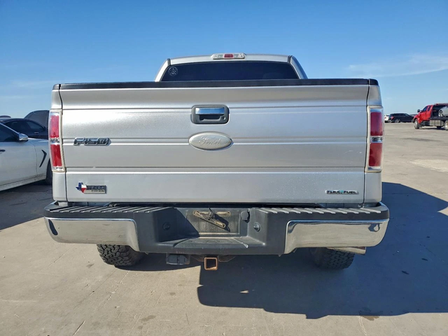 Ford F150 SuperCrew / 4x4 / Подсилени амортисьори / LED / - автомобили, коли, обяви за нови и употребявани 5