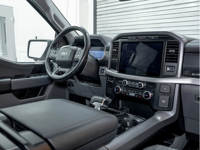 Ford F150 Lightning XLT SuperCrew* ДИСТРОНИК* МЪРТВА* 360 - автомобили, коли, обяви за нови и употребявани 5