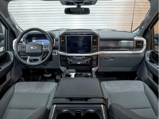 Ford F150 Lightning XLT SuperCrew* ДИСТРОНИК* МЪРТВА* 360 - автомобили, коли, обяви за нови и употребявани 9