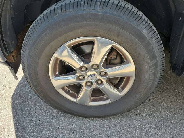 Ford F150 * 4wd Supercrew 5.5' Box Lariat Crew Cab Short - автомобили, коли, обяви за нови и употребявани 3