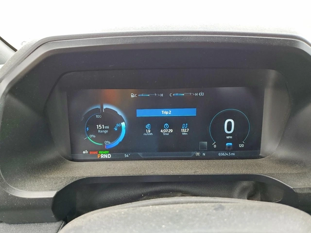 Ford F150 LIGHTNING PRO 4x4 - автомобили, коли, обяви за нови и употребявани 8