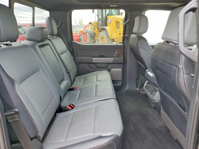 Ford F150 LIGHTNING PRO 4x4 - автомобили, коли, обяви за нови и употребявани 9
