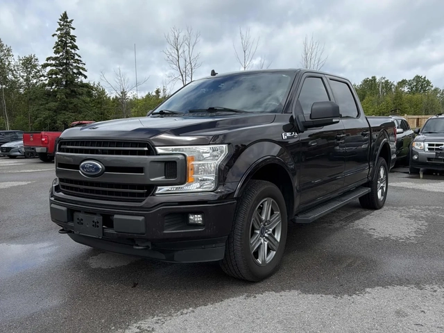 Ford F150 4WD SuperCrew Box * V8 * ПАНОРАМА * CARFAX - автомобили, коли, обяви за нови и употребявани 0