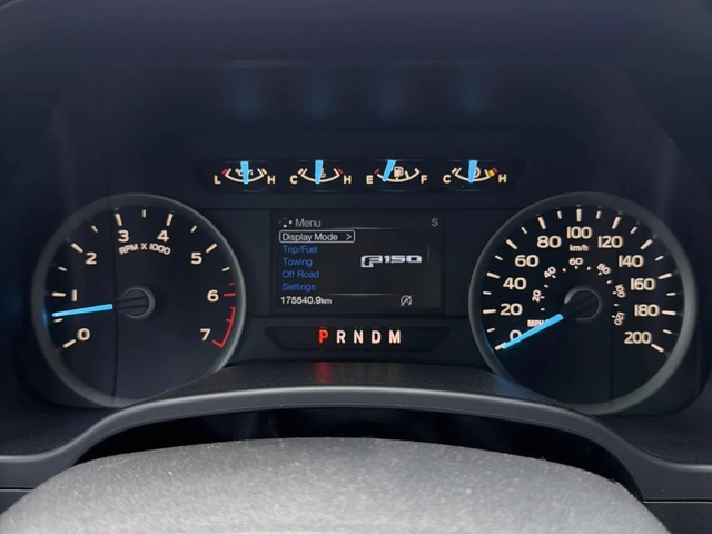 Ford F150 4WD SuperCrew Box * V8 * ПАНОРАМА * CARFAX - автомобили, коли, обяви за нови и употребявани 9