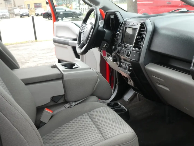 Ford F150 XL 4WD SuperCrew 5.5' Box - автомобили, коли, обяви за нови и употребявани 12
