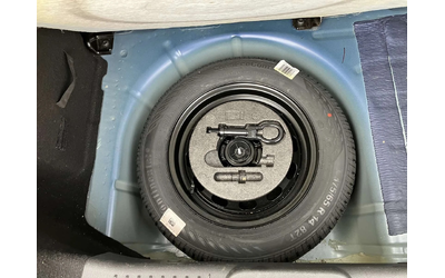 Ford Fiesta 1.0 EcoBoost Celebration - автомобили, коли, обяви за нови и употребявани 10