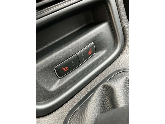 Ford Fiesta 1.0 EcoBoost Celebration - автомобили, коли, обяви за нови и употребявани 12