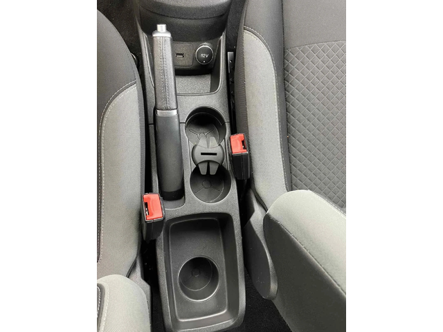 Ford Fiesta 1.0 EcoBoost Celebration - автомобили, коли, обяви за нови и употребявани 6