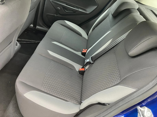 Ford Fiesta 1.0 EcoBoost Celebration - автомобили, коли, обяви за нови и употребявани 7