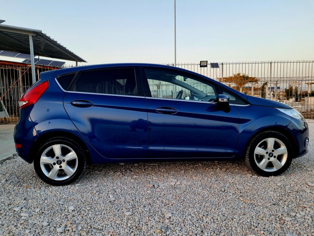 Ford Fiesta 1.4i+ Gaz 97ks. - автомобили, коли, обяви за нови и употребявани 6