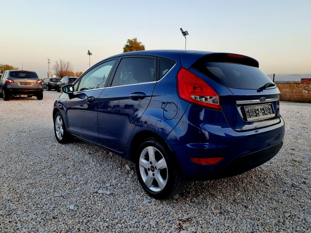 Ford Fiesta 1.4i+ Gaz 97ks. - автомобили, коли, обяви за нови и употребявани 8