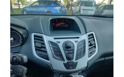 Ford Fiesta 1,2i 82ps EURO 5B - автомобили, коли, обяви за нови и употребявани 11