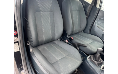 Ford Fiesta 1, 3i 82ps, 5вр., Titanium, ел.пак., климатр., мул - автомобили, коли, обяви за нови и употребявани 10