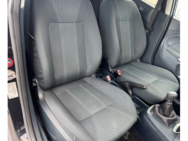 Ford Fiesta 1, 3i 82ps, 5вр., Titanium, ел.пак., климатр., мул - автомобили, коли, обяви за нови и употребявани 10