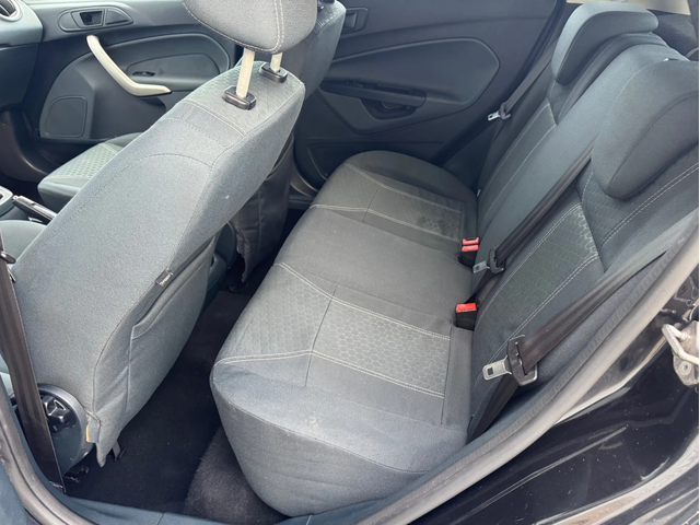 Ford Fiesta 1, 3i 82ps, 5вр., Titanium, ел.пак., климатр., мул - автомобили, коли, обяви за нови и употребявани 12