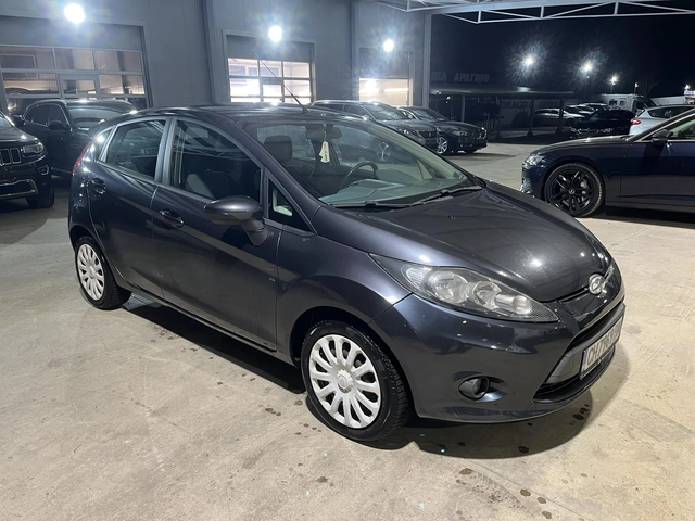 Ford Fiesta 1.4TDCI* 68ps* КЛИМАТИК - автомобили, коли, обяви за нови и употребявани 4