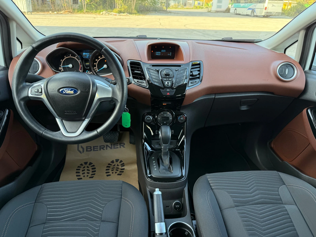 Ford Fiesta 1.6i AUTOMATIC - автомобили, коли, обяви за нови и употребявани 7