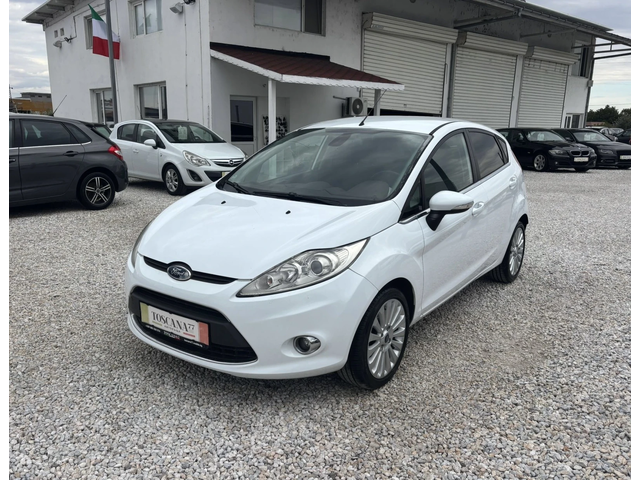 Ford Fiesta 1.2i* 82к.c* Лизинг - автомобили, коли, обяви за нови и употребявани 1