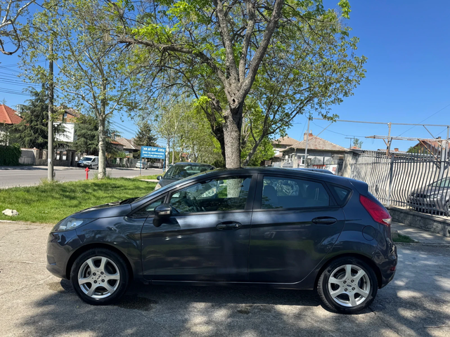 Ford Fiesta 1.6 DIESEL AUSTRIA - автомобили, коли, обяви за нови и употребявани 7