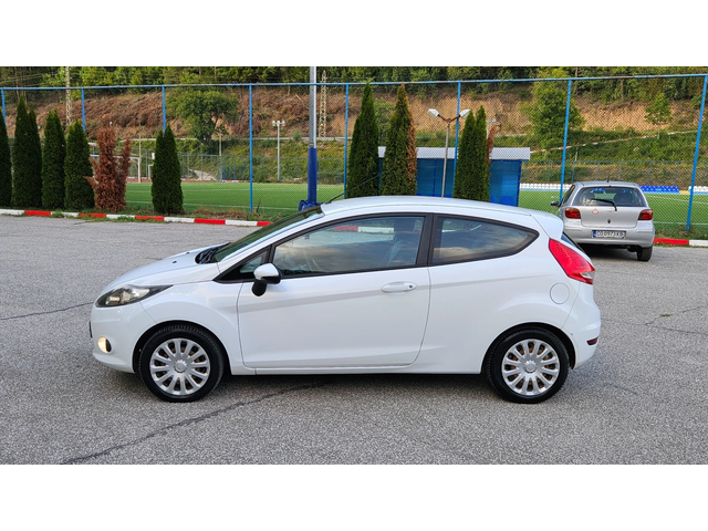 Ford Fiesta 1.6 Hdi Klimatik/Facelift - автомобили, коли, обяви за нови и употребявани 2