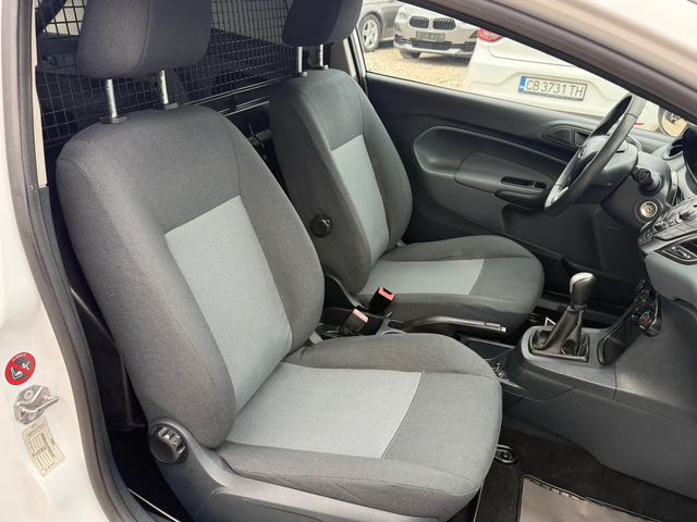 Ford Fiesta 1.25i * * ТОВАРНА* * 130000КМ* * - автомобили, коли, обяви за нови и употребявани 8