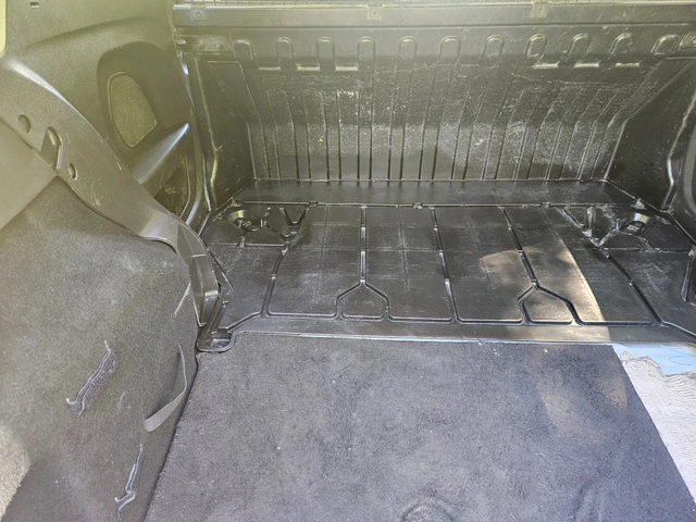 Ford Fiesta Товарен - автомобили, коли, обяви за нови и употребявани 12