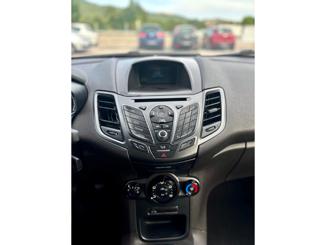 Ford Fiesta 1.0Ecoboost - автомобили, коли, обяви за нови и употребявани 8