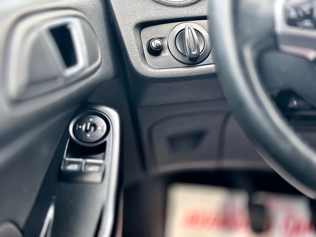 Ford Fiesta 1.0Ecoboost - автомобили, коли, обяви за нови и употребявани 9