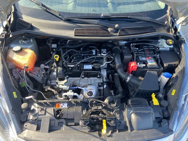 Ford Fiesta E5B - автомобили, коли, обяви за нови и употребявани 13