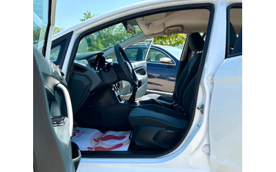 Ford Fiesta 1.25i 82HP FACE LIFT - автомобили, коли, обяви за нови и употребявани 8