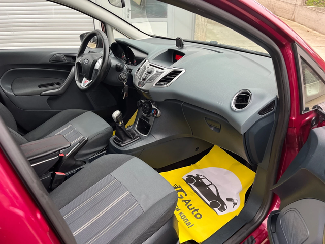 Ford Fiesta 1.4tdci - автомобили, коли, обяви за нови и употребявани 8