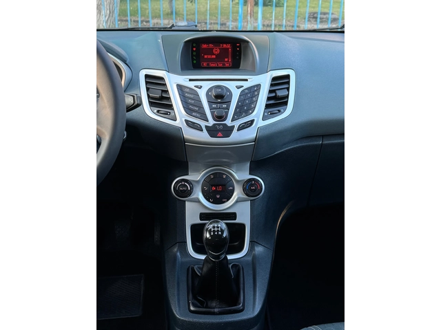 Ford Fiesta 1.6TDCi~90hp~ITALY - автомобили, коли, обяви за нови и употребявани 11