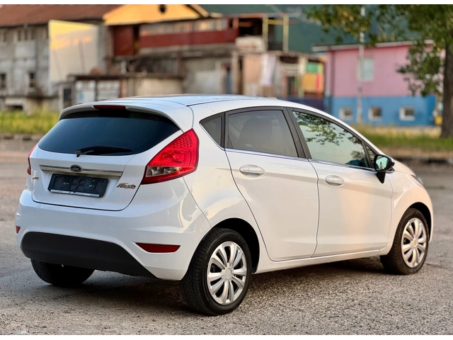 Ford Fiesta 1.6TDCi~90hp~ITALY - автомобили, коли, обяви за нови и употребявани 4