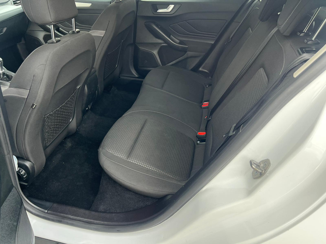 Ford Focus 1.0 EcoBoost (100 кс) - автомобили, коли, обяви за нови и употребявани 14