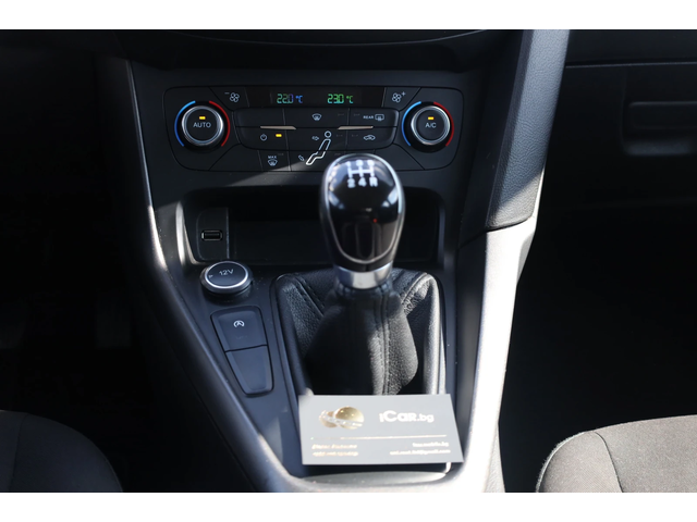 Ford Focus Focus - автомобили, коли, обяви за нови и употребявани 12