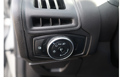 Ford Focus Focus - автомобили, коли, обяви за нови и употребявани 16