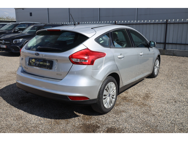 Ford Focus Focus - автомобили, коли, обяви за нови и употребявани 4