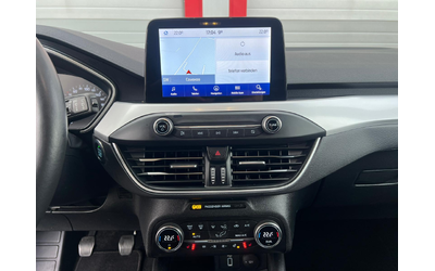 Ford Focus 1.0I - автомобили, коли, обяви за нови и употребявани 8