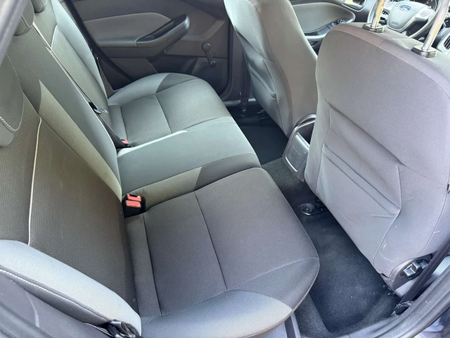 Ford Focus 1, 600 EURO5B - автомобили, коли, обяви за нови и употребявани 9