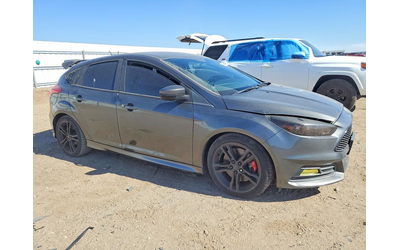 Ford Focus 2.0L 4 FRONT WHEEL DRIVE - автомобили, коли, обяви за нови и употребявани 3