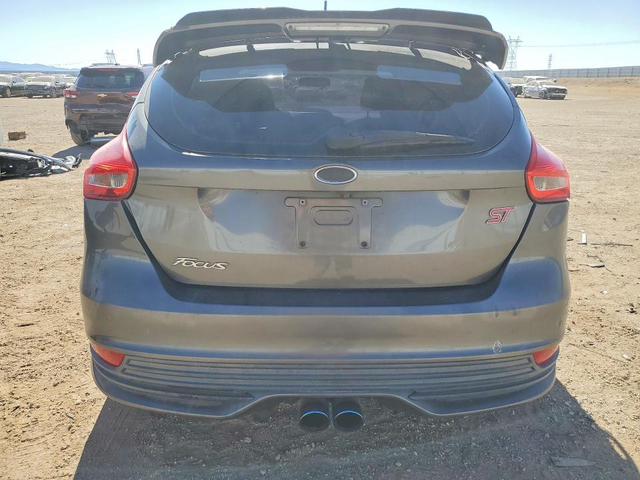 Ford Focus 2.0L 4 FRONT WHEEL DRIVE - автомобили, коли, обяви за нови и употребявани 5
