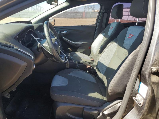 Ford Focus 2.0L 4 FRONT WHEEL DRIVE - автомобили, коли, обяви за нови и употребявани 6