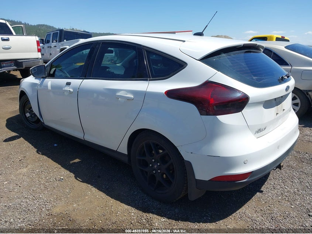 Ford Focus 2.0L I-4 DI, DOHC, VVT, 159HP Front Wheel Drive - автомобили, коли, обяви за нови и употребявани 2
