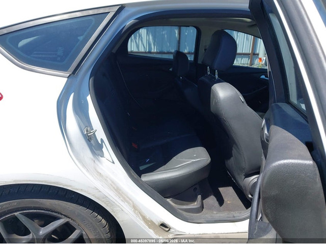 Ford Focus 2.0L I-4 DI, DOHC, VVT, 159HP Front Wheel Drive - автомобили, коли, обяви за нови и употребявани 7