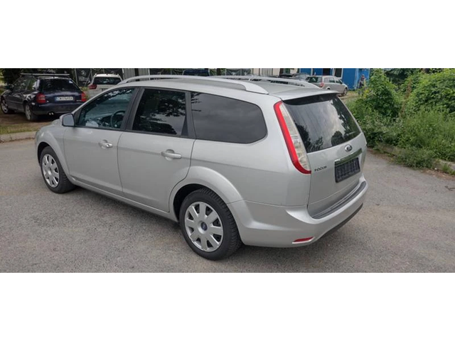 Ford Focus 1, 6d 109ps Ghia - автомобили, коли, обяви за нови и употребявани 2