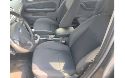 Ford Focus 1,6d 90ps KLIMA - автомобили, коли, обяви за нови и употребявани 6