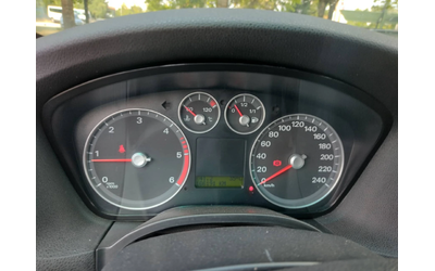 Ford Focus 1,6d 90ps KLIMA - автомобили, коли, обяви за нови и употребявани 8